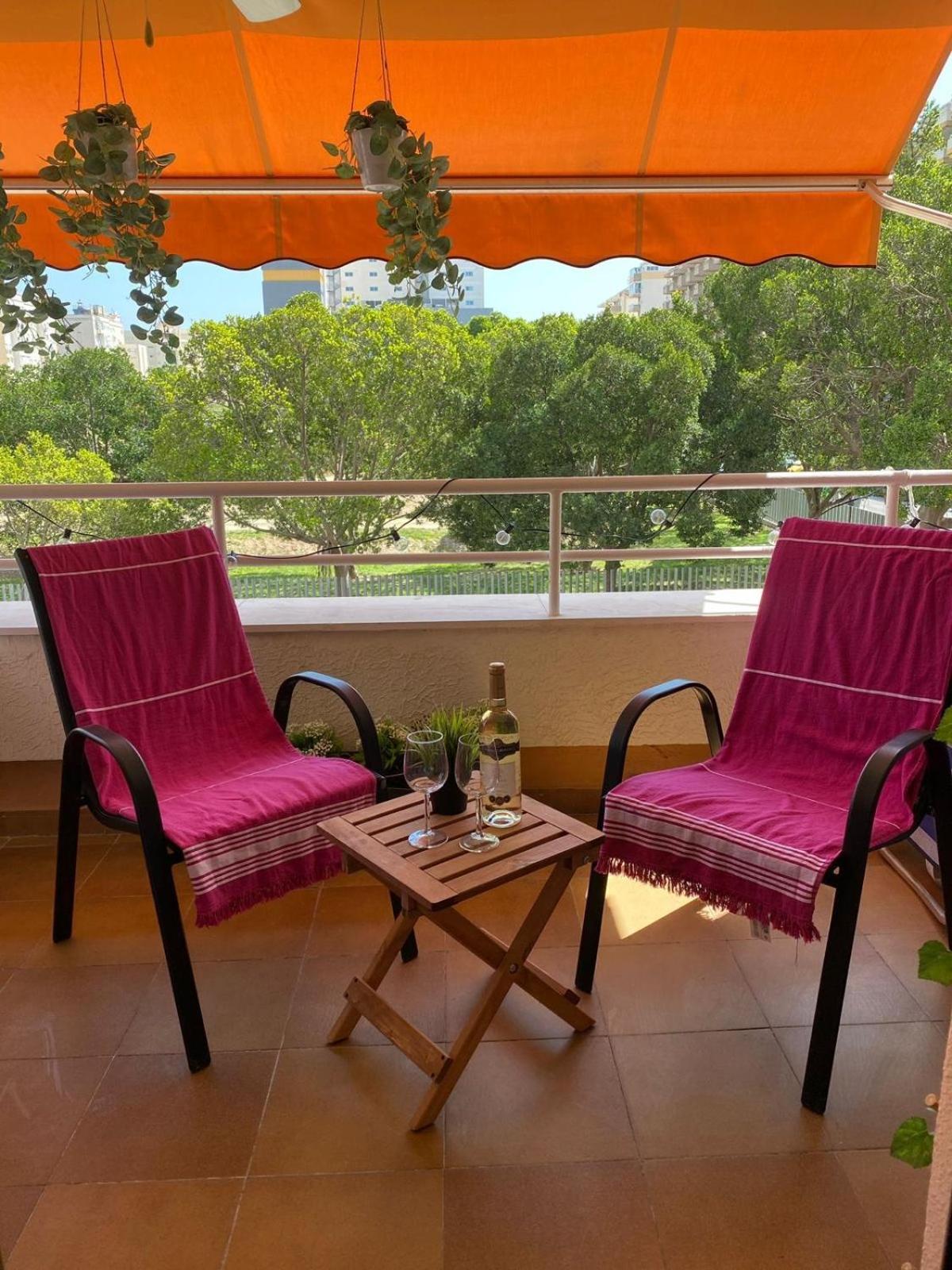 גאנדיה Apartamento Paradise Solo Familias מראה חיצוני תמונה