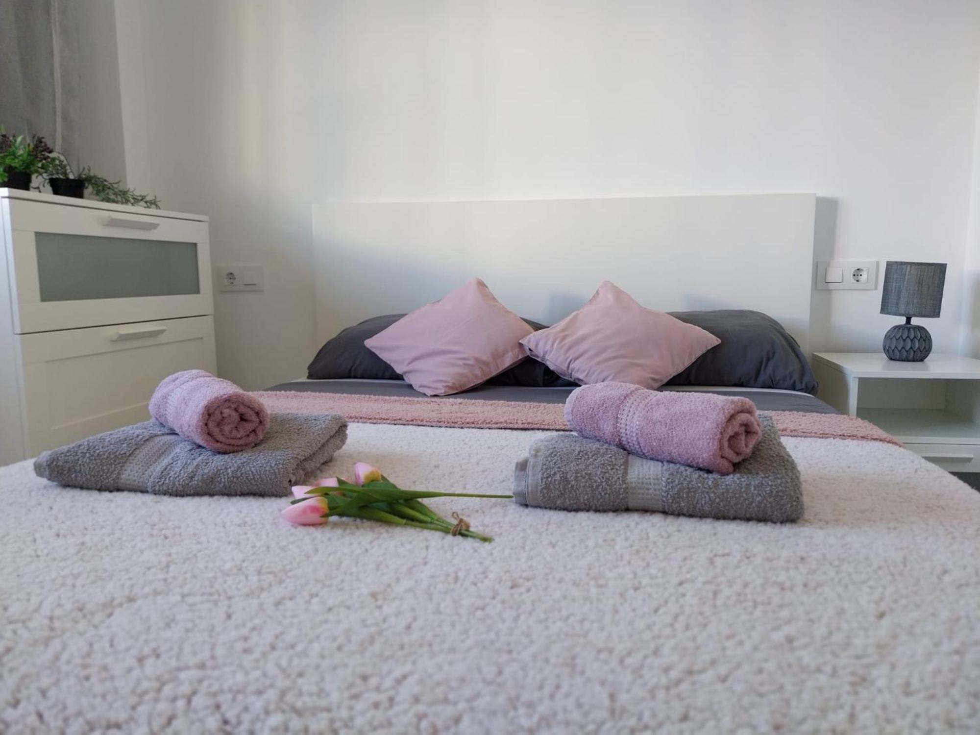 גאנדיה Apartamento Paradise Solo Familias מראה חיצוני תמונה