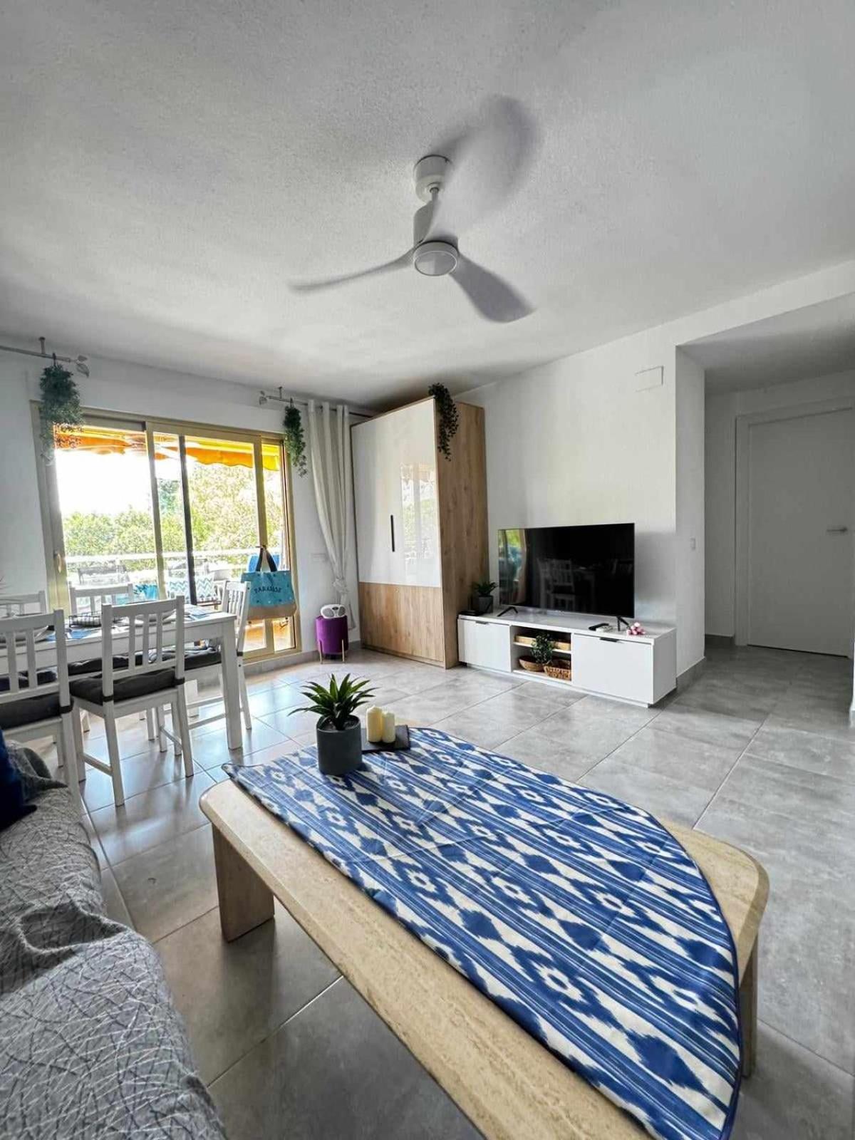 גאנדיה Apartamento Paradise Solo Familias מראה חיצוני תמונה
