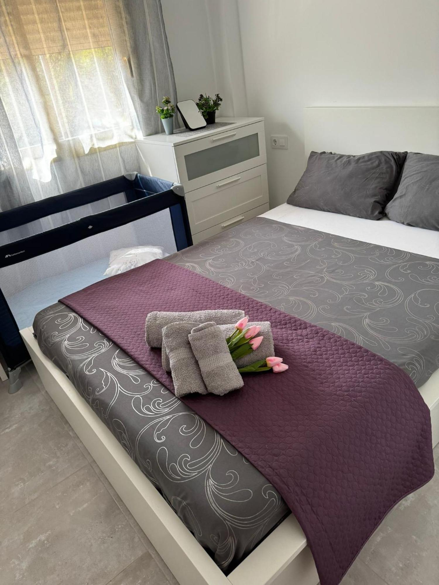 גאנדיה Apartamento Paradise Solo Familias מראה חיצוני תמונה